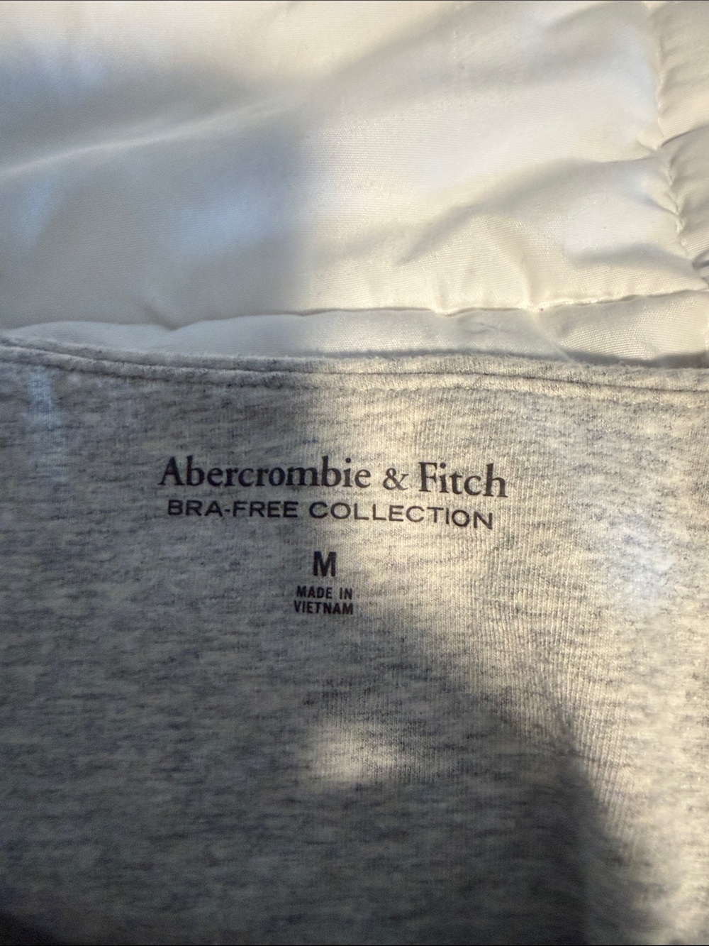 Abercrombie & Fitch Light Grey Adjustable Strap Cami - Picture 3 of 3